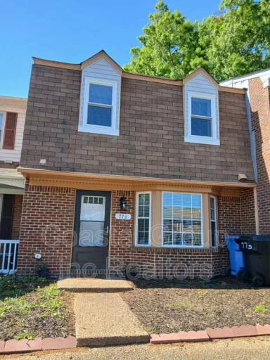Main picture of 773 Westminster Ln
