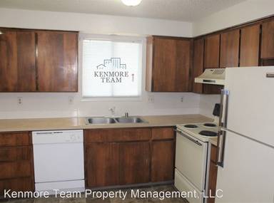 Main picture of 31 N 46th Ave