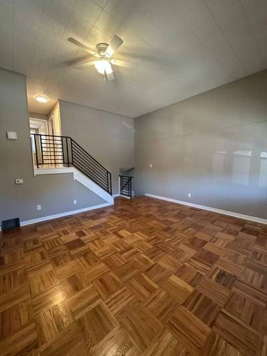 Main picture of 1548 Summit St