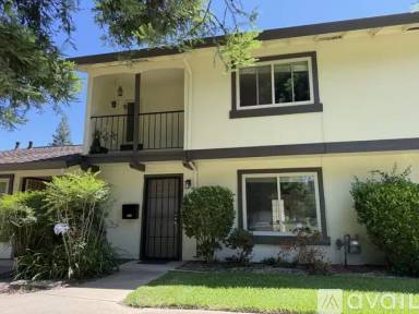 Main picture of 2223 Bridlewood Dr