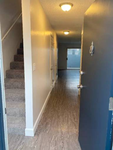 Main picture of 320 S Prospect Ave