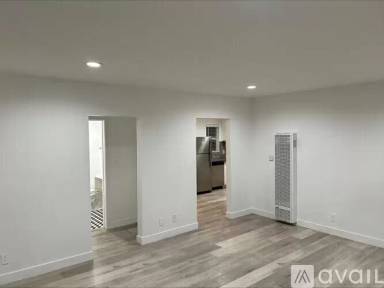 Main picture of 400 S Mariposa Ave