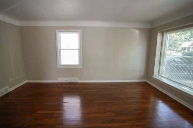 Main picture of 17597 Pierson St