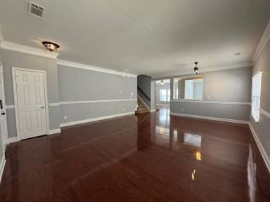 Main picture of 12825 Lake Erie Ln