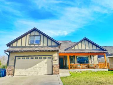Main picture of 3263 Annie St