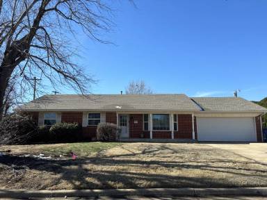 Main picture of 504 Holbrook Cir