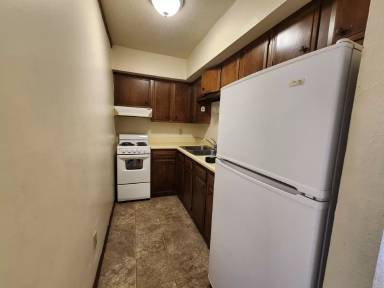 Main picture of 101 16th Ave NW