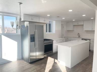 Main picture of 4823 W 11th Ave