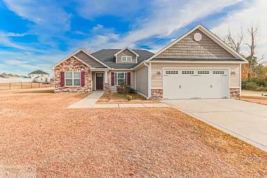Main picture of 405 Bunning Dr