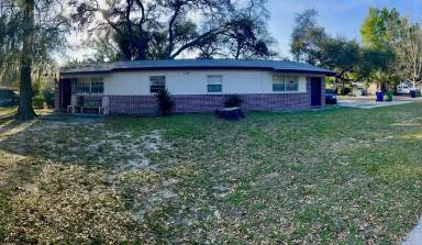 Main picture of 1109 E Seneca Ave