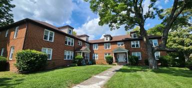 Main picture of 353 Highland Ave SW