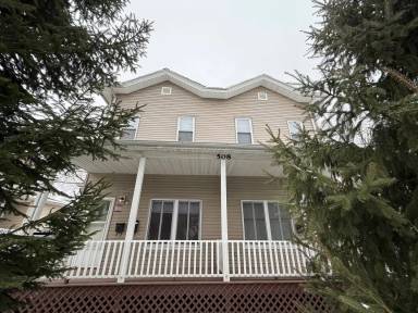 Main picture of 508 N State St