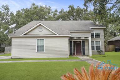 Main picture of 8612 Clamshell Ave