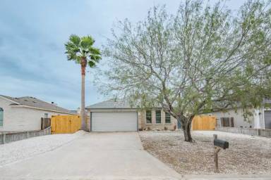 Main picture of 15234 Barataria Dr