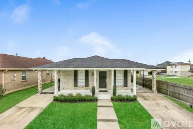 Main picture of 6656 Fleur de Lis Dr
