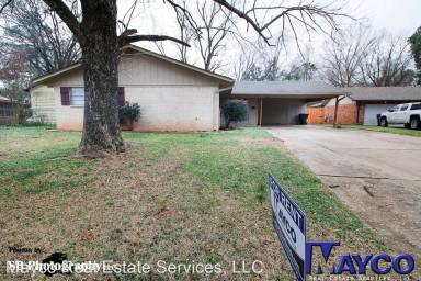 Main picture of 1824 Venus Dr