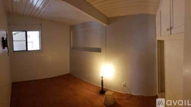 Main picture of 1862 Denison St