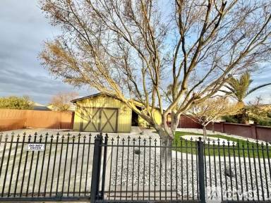 Main picture of 482 Aztec Ln