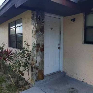 Main picture of 11545 SW 216th St
