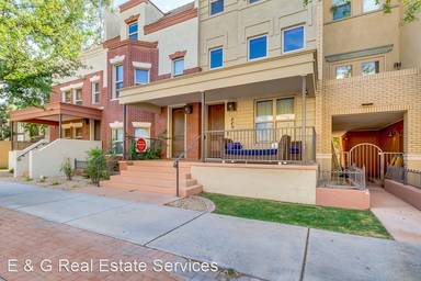 Main picture of 608 S Wilson St