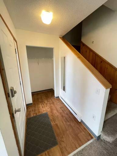 Main picture of 317 N 3rd Ave W