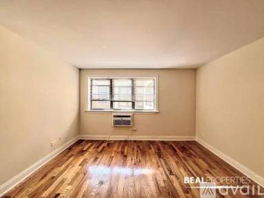 Main picture of 555 W Arlington Apartments