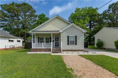 Main picture of 3212 Downes St