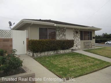 Main picture of 666 College Dr