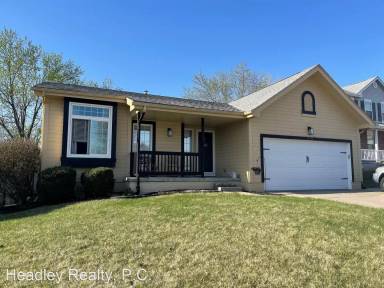 Main picture of 2721 Coffey Ave