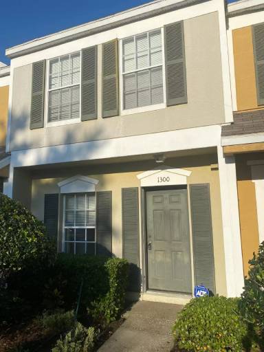 Main picture of 1300 Costa Mesa Dr