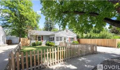 Main picture of 1114 W Mulberry St