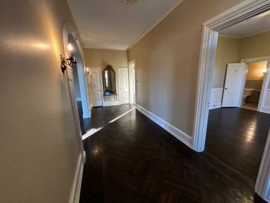 Main picture of 440-444 W Main St