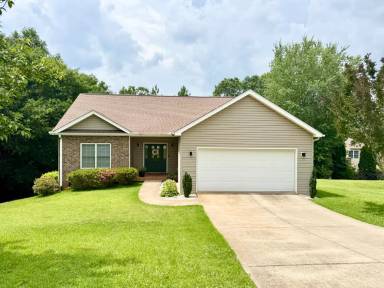 Main picture of 214 Providence Ct