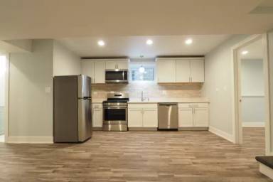 Main picture of 3811 N Spaulding Ave