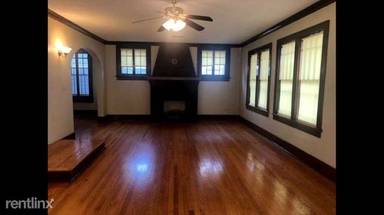 Main picture of 881 N Auburndale St