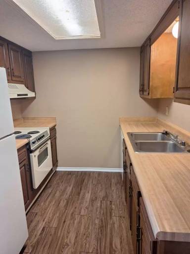Main picture of 6701 Dallas St