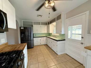 Main picture of 419 Westhill Pl