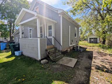 Main picture of 716 Community St