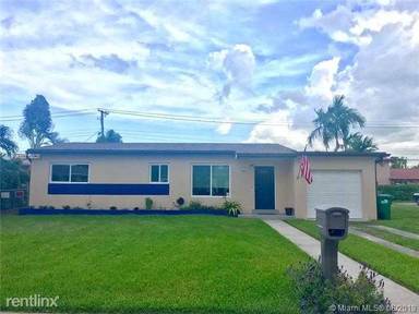 Main picture of 7980 SW 37th Ter
