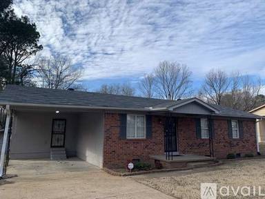 Main picture of 11 Markwood Ln