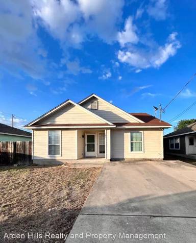 Main picture of 125 Amelia Ct