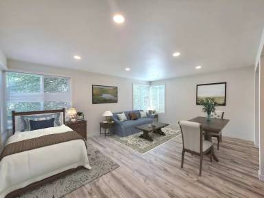 Main picture of 721 S Lincoln Pl
