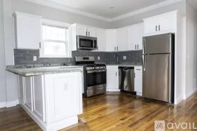 Main picture of 11 Woodside Ave