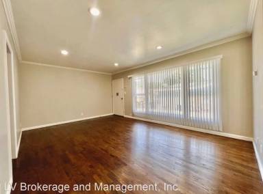 Main picture of 18513 Mansel Ave