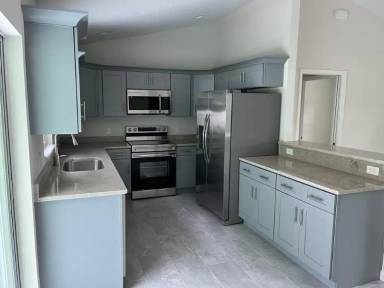 Main picture of 3318 Sanford Ave