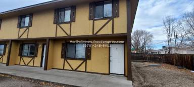 Main picture of 3198 Hill Ave