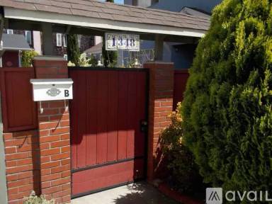 Main picture of 1348 High St