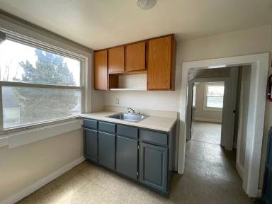 Main picture of 88 Bank St