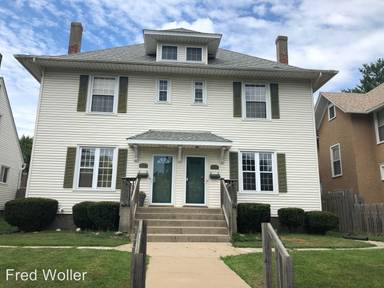 Main picture of 802 Grand Ct