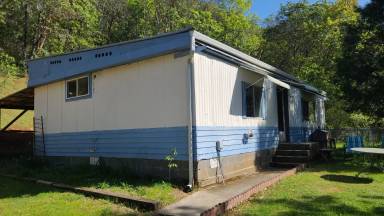 Main picture of 5195 Cloverlawn Dr
